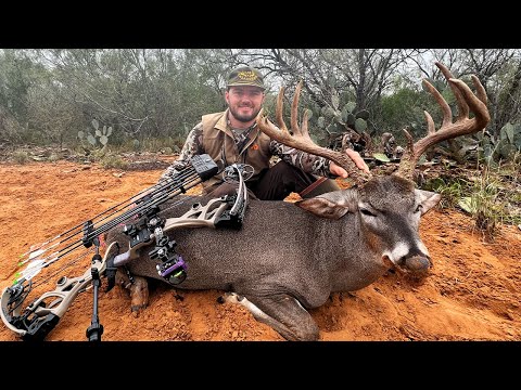 Hunting BIG South Texas Deer {The Rut Is ON}