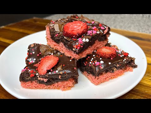 Chocolate Strawberry Brownies / Brookies | Valentines Day Treats ￼