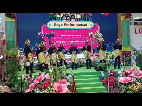 Kompong & Silat Performance at Sungei Wang (Part 1)