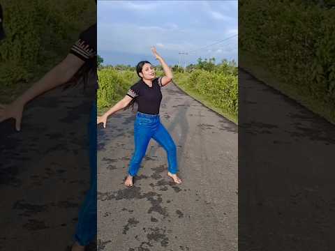 Mere Khwabon Mein Tu||#shorts #dance #love