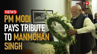 PM Modi Pays Tribute To Predecessor Manmohan Singh At His Residence | Manmohan Singh Death