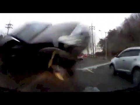 【衝撃映像】　海外自動車事故　衝撃クラッシュシリーズ 2013　決定的瞬間　Car Crash Compilation No 114