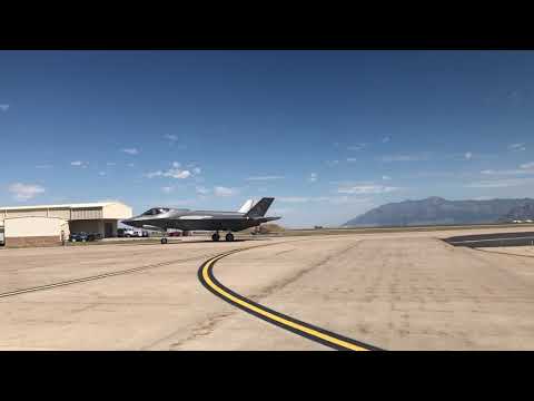 USAF F-35s UP CLOSE TAXI AT HILL AFB