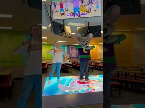 Only Eating at Chuck e Cheese for an entire day!!