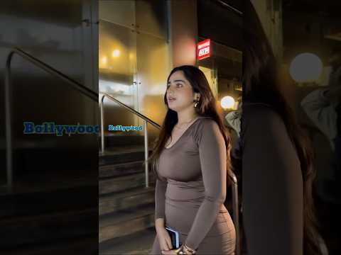 Ayesha Khan Hot Bum 😍😍😍 #ayeshakhan #sexy #shorts #shortvideo #youtubeshorts