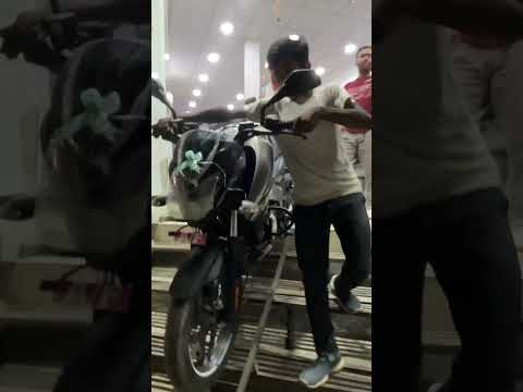 Aaj leli New bike #ytshorts #ytshort #shortsfeed #newbike #newsong #music #song #punjabisong