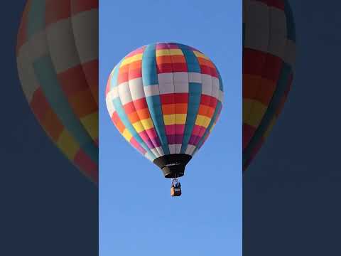 The Balloons are out! #balloon #balloonfiesta #albuquerque #floating #floaton #hotairballoon