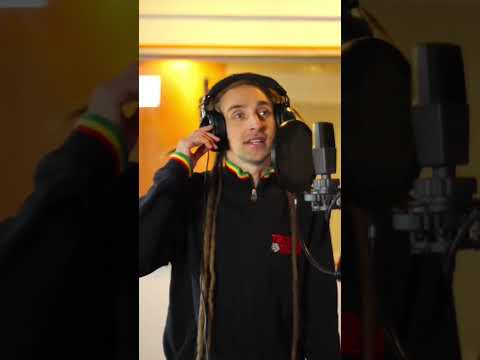 🇲🇱Have you heard this Reggae Song?? live in the studio, "Call On Me" 🔥👊🏽😁