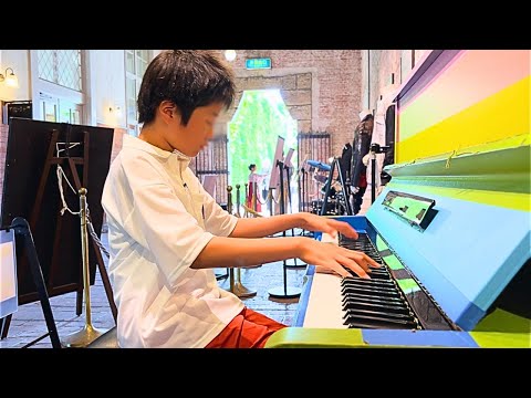 Pachelbel’s Canon in a Classic Building: Street Piano Performance by 11-Year-Old