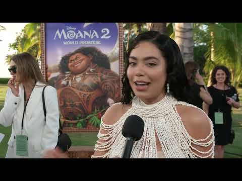 Moana 2 Hawaii World Premiere - itw Aulii Cravalho (Official video)