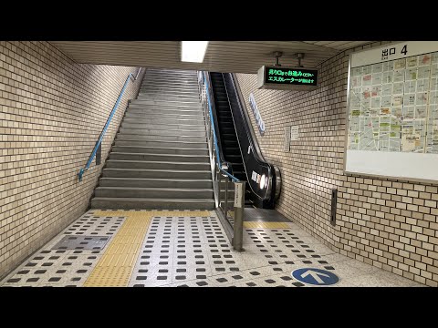 (東芝製)札幌市営地下鉄東豊線 東区役所前駅4番出口のエスカレーター