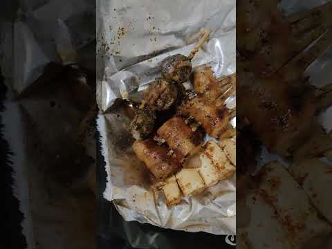 豬肉蒟蒻卷，美人腿筊白筍，香菇豬肉捲，木耳豬肉捲，麻吉豬肉捲，甜甜辣辣很有鮮味