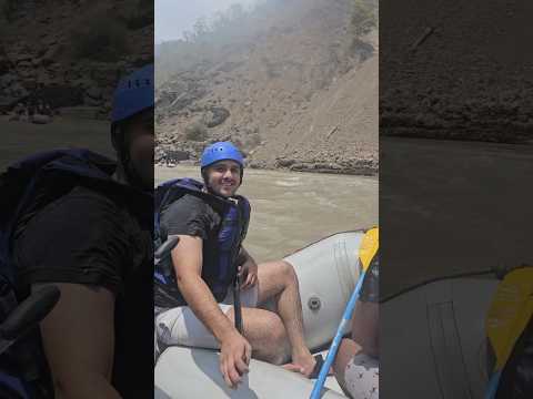 Rishikesh Rafting Accident #raftingrishikesh #rishikeshrafting #riverraftting #river #rafting #yt