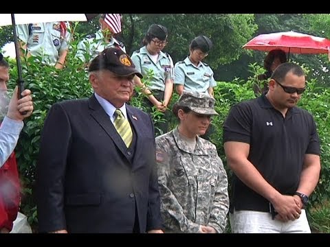 AFN Yongsan - AFN Korea Update - Volunteers honor American Veterans on Memorial Day