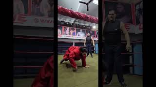 Fight with the great Khali sir 😱🥵🇮🇳 #1millionsubscribers #wrestling #iphone14giveaway