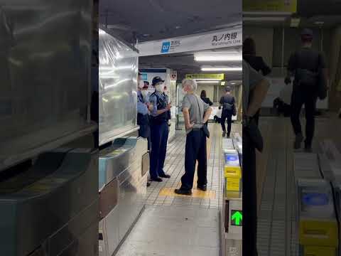 警察　喧嘩口調のジー様に説明する女性警察官#警察官 #警察24時 #shortvideo #japan #policeman #警察官緊急出動#警察車両 #shorts#policecar#パトカー