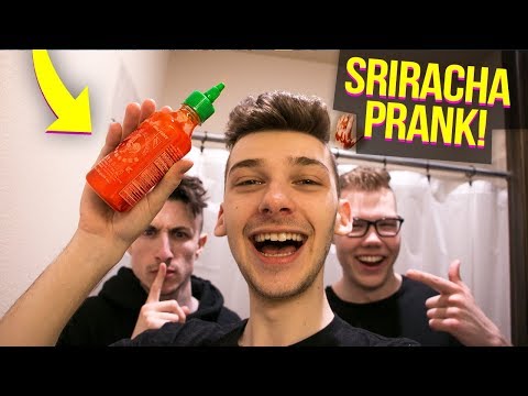 ROOMMATE SRIRACHA SHOWER PRANK!!! *IN EYES* | NoBoom