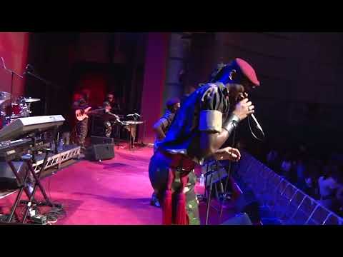 Jah Prayzah - Sisiriya (Live in Australia 2015)