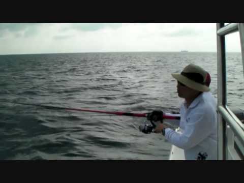 FISHING BUDDY Trip to Maldives-Part 1.wmv