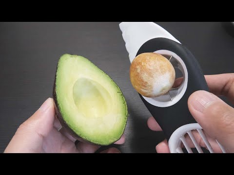 皮切り種取り実のカット！ 1台3役のアボカドスライサー Avocado Slicer