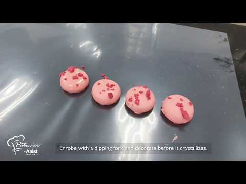 Pâtissier Recipe for Sable with Prismatic Fillings