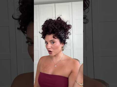 HOW I STYLE MY CURLY HAIR IN A SILK SCARF (easy summer hairstyle)🧣