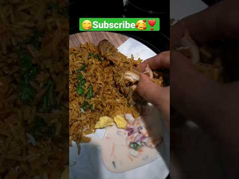 Eating ChickenBiryani😋🤤 #shorts #ytshorts #eating #satisfying #viral #trending #sowmikitchen123