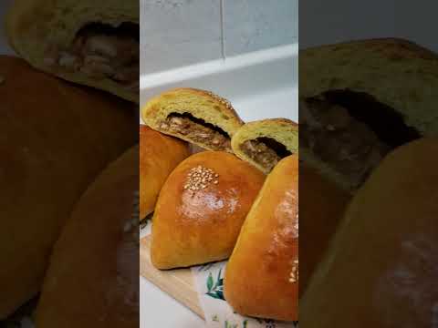 日式咖哩雞肉包🐔Japanese curry chicken buns #咖哩 #curry #雞肉 😘 香濃惹味！有日式咖哩的香氣及甜味，不辛辣