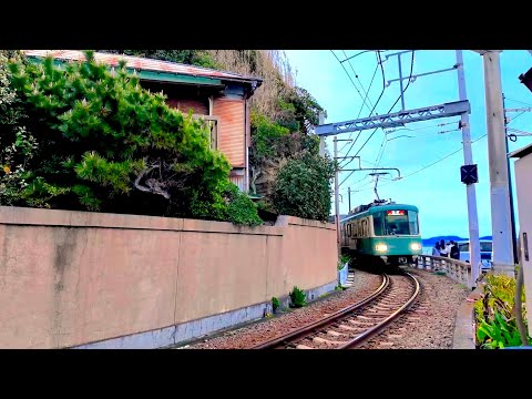 2 hour walk along the train tracks from Kamakura to Enoshima Sta. Virtual walking tour of Japan.