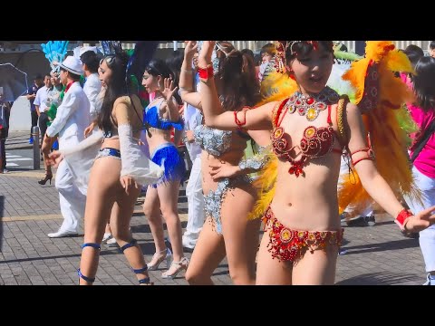 東京外国語大学ブラジル研究会　多磨駅商店会 秋のふれあい祭り 2018　”緋(scarlet)”　ウニアン・ドス・アマドーリス　G.R.E.S. UNIÃO DOS AMADORES