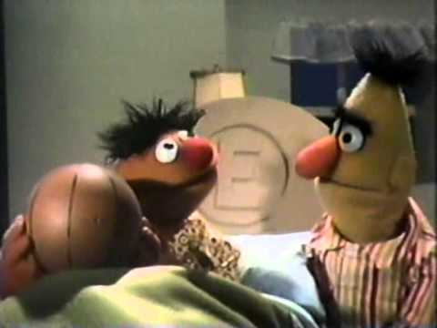 Classic Sesame Street - Ernie's basketball