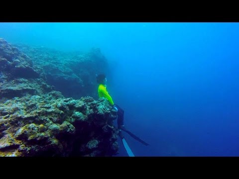 Freediving - It's a labyrinth! - Okinawa, Odo Beach, May 2015