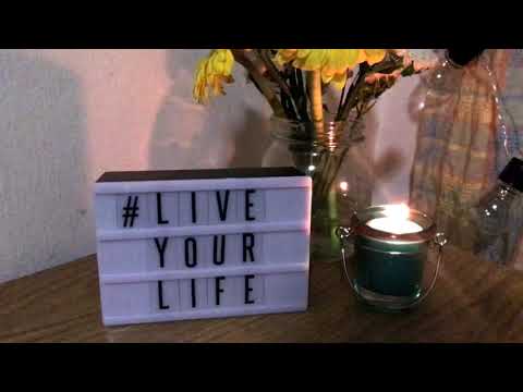 Chilling Good Vibes on Sunday night in Singapore = Bloom in glass jar + Lightbox + YANKEE candle