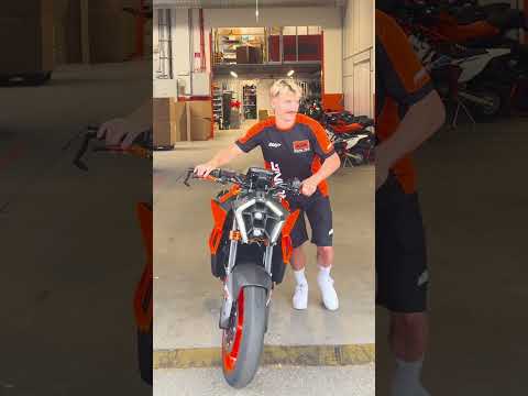 POV: Bringing your KTM 990 DUKE to KTM HQ to fit a few extras