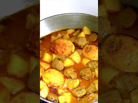 egg soyabean curry recipe😋 #lunch #dinner #egg #soyabean #potato #recipe #curry #popular