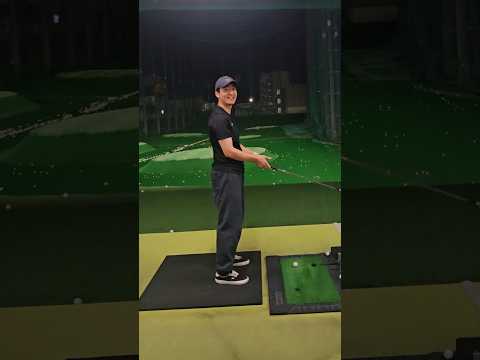 ゴルフ初めて３週間目です。 #golf #ゴルフ練習動画 #golfshorts #ゴルフ #golfswing