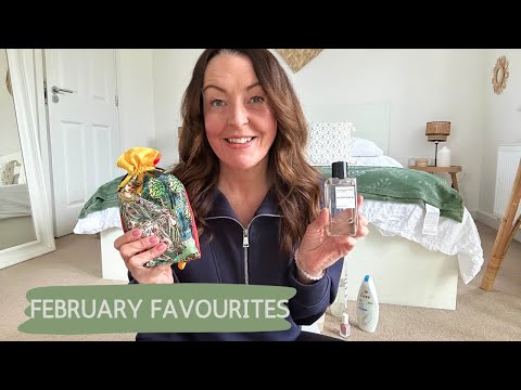 FEBRUARY FAVOURITES - TAROT & NEW PERFUME!