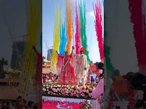 Royal Varmala moment | Royal Groom entry | Bride entry | colour fires use in wedding #groom #bride