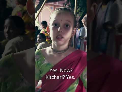 Evening snacks in Mayapur