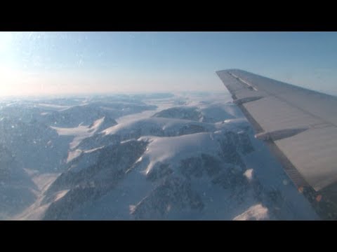 Flight from Pangirtung to Qikiqtarjuaq - Penny Icecap 2009 expedition