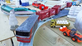 JR Freight Train & Shinkansen ☆Snow and steam locomotive scenery course