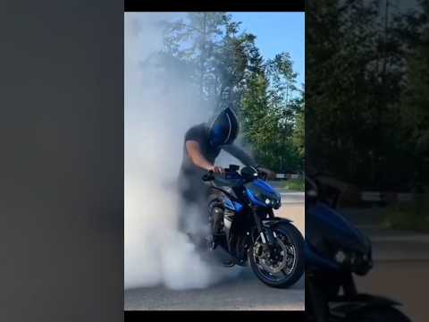 kawasaki z1000 burnout #viral #shorts #uk07rider #trending  #ytshort #jattprabhjot #jsfilms #z1000