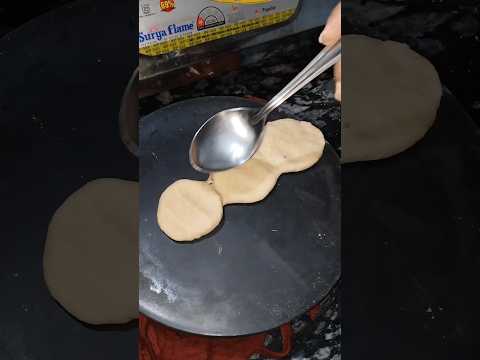 Three layer chapati/ maharashtrian style chapati/ phulka #short #shorts #viral #trending #viral