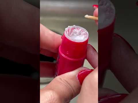 Making a IceRoller out of lipstick