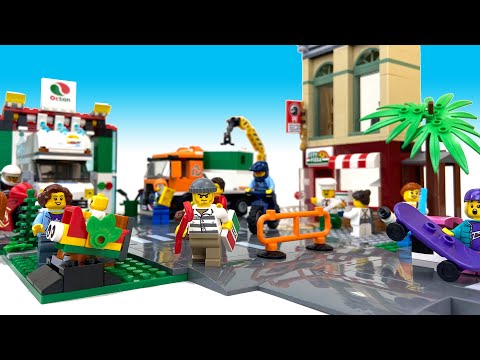 LEGO CITY 2021 Sets : Holiday Camper Van, Skate Park, Town Center