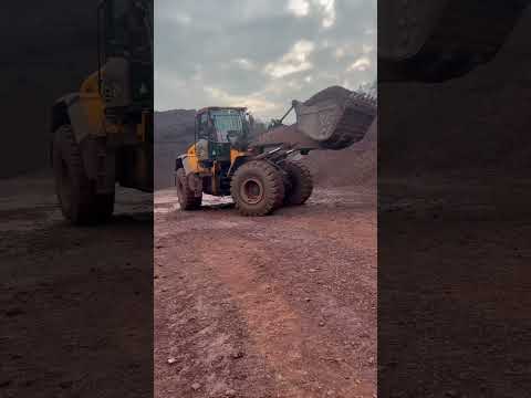 JCB 455-ZX 5-TON WHEEL LOADED #wheelloader #wheels #loader #video #automobile #jcbvideo #jcb #song