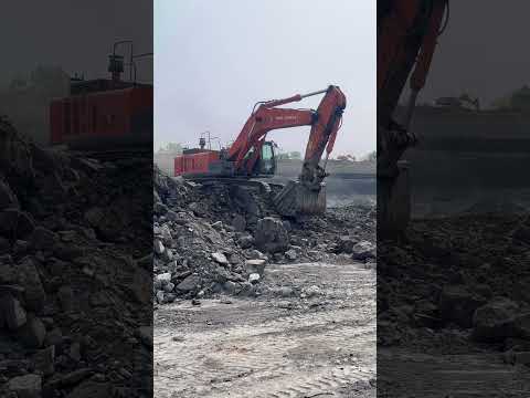 47-TONS HITACHI EXCAVATOR MINING WORKING VIDEO #excavator #tatahitachi #hitachi #video #loading #bs4