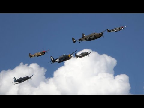 Spectacular & rare 'Balbo' warbird formation @ Hunter Valley Airshow