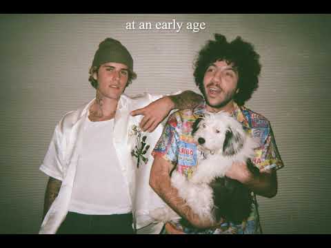 Justin Bieber & benny blanco - Lonely (Official Lyric Video)