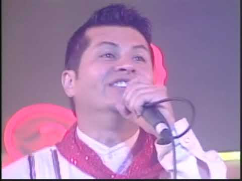 Por Retenerte ( En Vivo Perú ) - Charlie Cardona